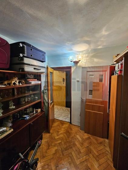 Apartament 3 camere Semidecomandat - Baza 3 - Etaj intermediar - 6