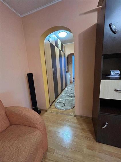 Apartament 3 camere zona Dacia 120.000 EURO - 4
