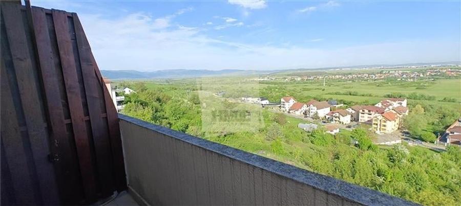 Apartament  4 camere 2 bai si loc parcare zona Valea Aurie - 27