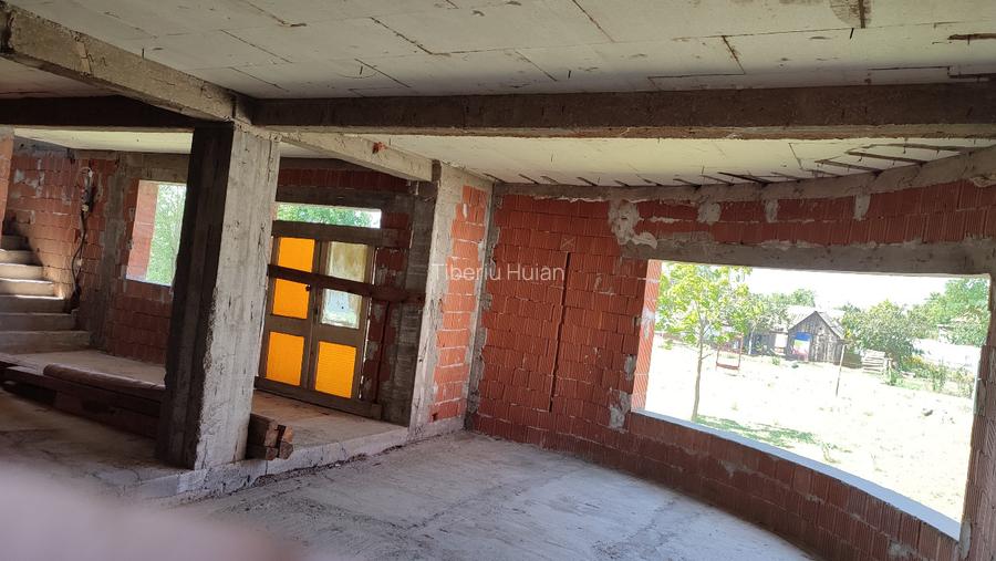Casa intr-o zona linistita si sigura Casa intr-o zona linistita si sigura