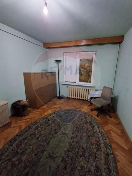 Apartament cu 4 camere de vânzare în zona Iosia - 5
