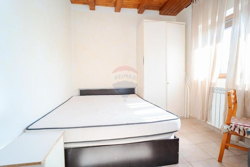 De vanzare Casă cu 4 camere  95 m.p. Chiperești - Iasi 0% comision - 13