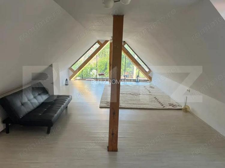 Mansarda de inchiriat 2 camere, 65 mp, ideala pentru locuit sau birou, Budiu Mansarda de inchiriat 2 camere, 65 mp, ideala pentru locuit sau birou, Budiu