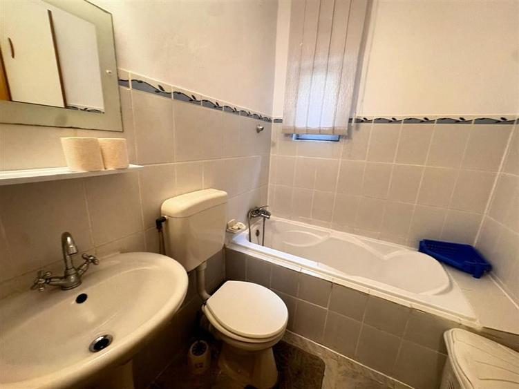 Apartament 2 camere  an constructie 2008 si loc parcare . - 12