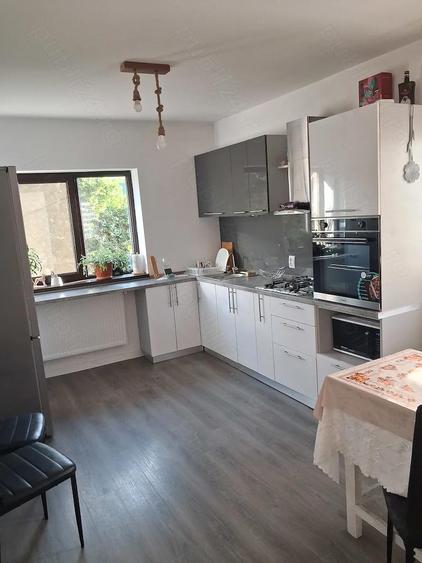 Vand schimb casa mobilata - 2