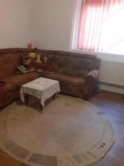 De vanzare casa in localitatea Gelu - 2