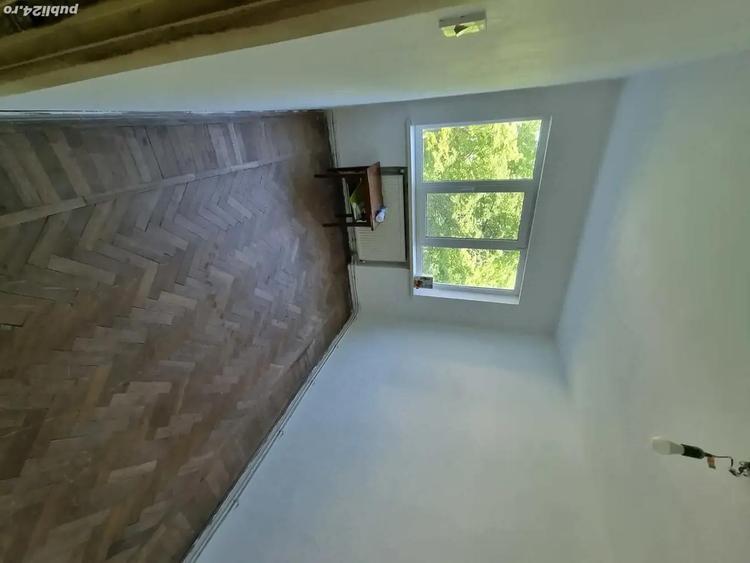 A 19 apartament energiei 59900 etajul 1 , 3 camere - 3