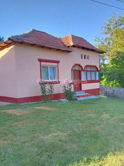 Casa Caline?ti Arges