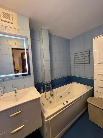 Apartament cu 3 camere, complet renovat, mobilat și utilat, finisaje moderne. - 12