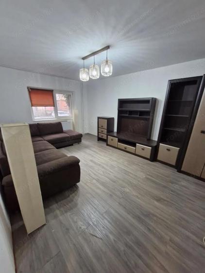 3 cam decomandat centrala proprie 2 bai zona Soarelui - 2