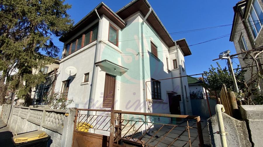 Casa singura in curte in apropiere de Parcul Carol - 1