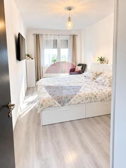 Apartament cu 2 camere de închiriat - 3