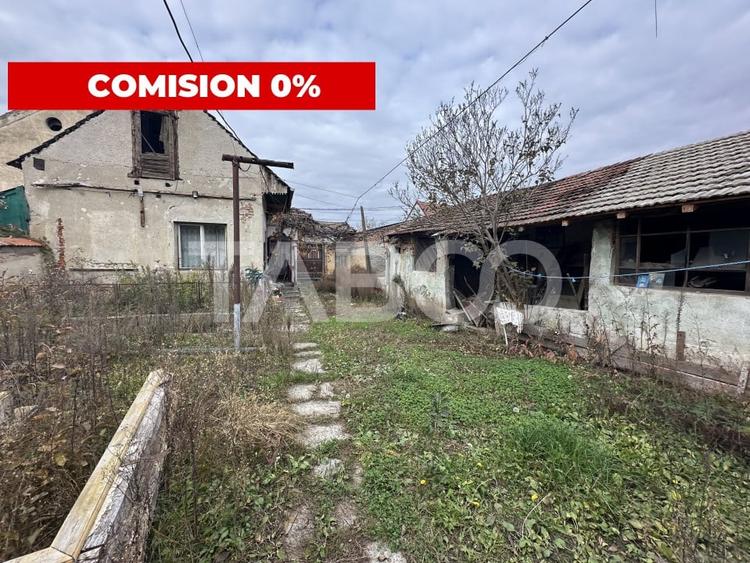 Casa de vanzare 2 camere anexe gospodaresti 1248 mp teren in Beclean - 1