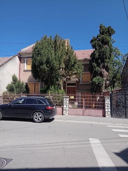 De vanzare casa cu teren pe strada Depoului la nr. 43 - 4