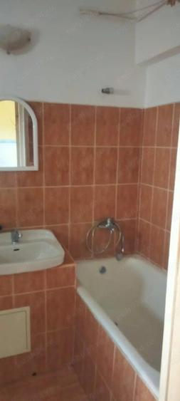 Vand apartament cu o camera in Cart. Dambul Pietros - 5