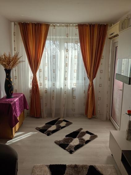 Apartament 2 camere de inchiriat langa Mall - 1