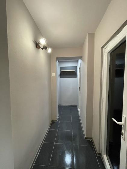 Vand apartament, zona confectii!! - 3