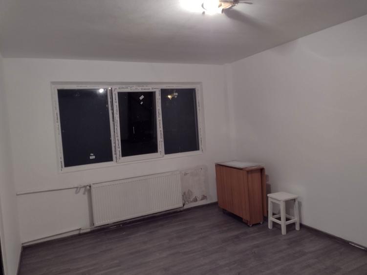 Vand apartament 2 camere - 8