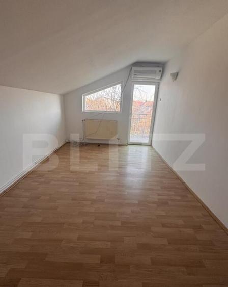 Casa individuala, 7 camere, 217 mp, 624 mp teren, zona Frate - 6