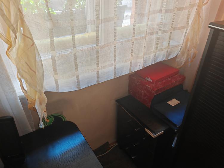 Casa 2 camere singur in curte zona Centrul Istoric - 2