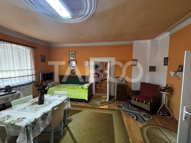 Casa saseasca de vanzare + bonus doua terenuri Seica Mare Sibiu - 8