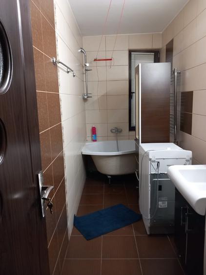 APARATORI PATRIEI OLTENITEI strada Anton Bacalbasa - 18