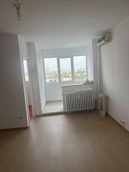 Favorit, Drumul Taberei, garsoniera 31 mp, renovata, la 5 minute de metrou - 1
