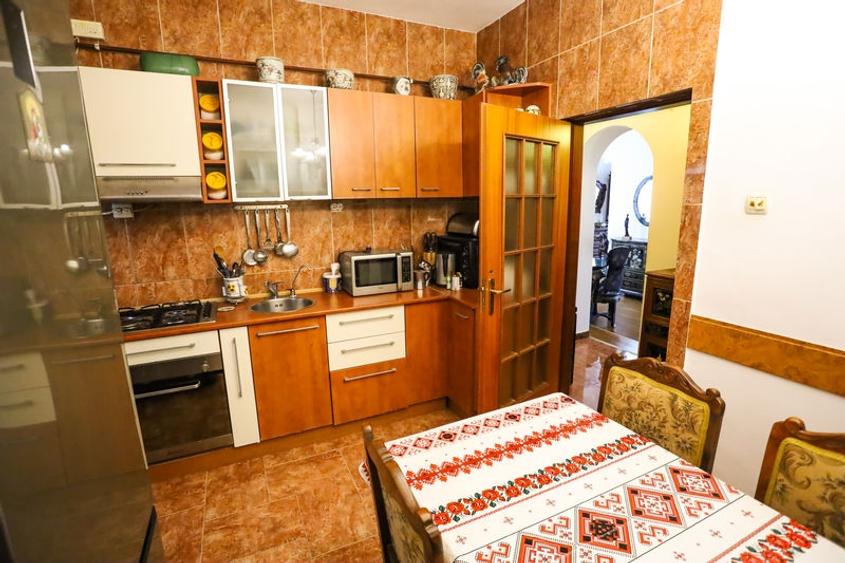 Pret Redus! - ULTRACENTRAL - Apartament tip duplex 3 camere - 23