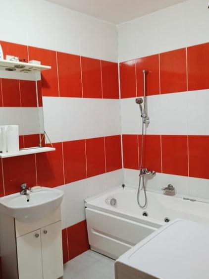 Apartament 59 mp utili,zona Florilor,2 balcoane ,parcare inclusa - 3