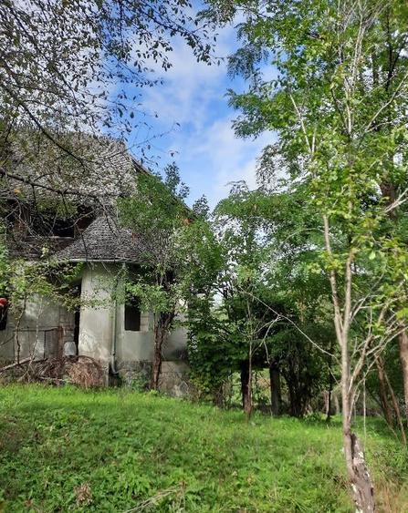 Conac situat in Breaza cu 2340 mp teren - 3