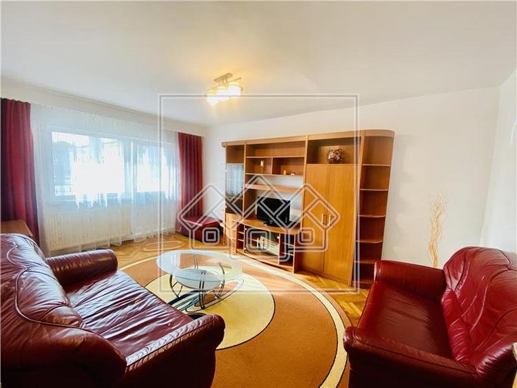 Apartament de inchiriat in Sibiu - 4 camere, 2 balcoane - zona Strand - 1