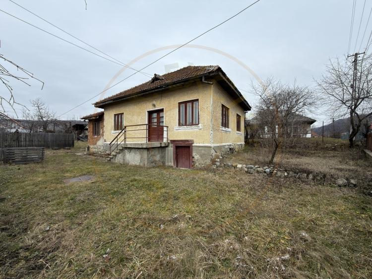 Casa+Teren intravilan 2.056 mp – dubla deschidere – DN Pitesti–Campulung-Arges! - 4