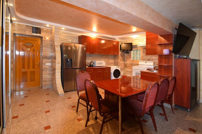 Apartament-Faleza Nord,Constanta - 4 Camere, 220mp, Plaja la Doar 2 Min - 11