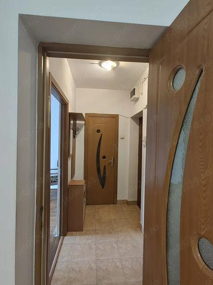 Vand apartament 3 camere in Hunedoara, zona Micro1-Parc Corvin, et.2 - 10