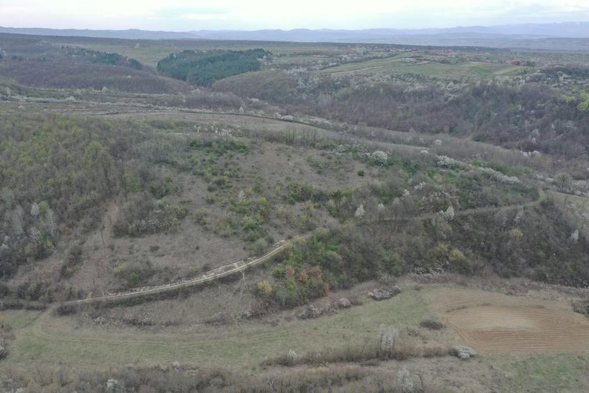 Teren 8114 mp lupoaia holod livada cf+topo acces auto aproape de sat - 3