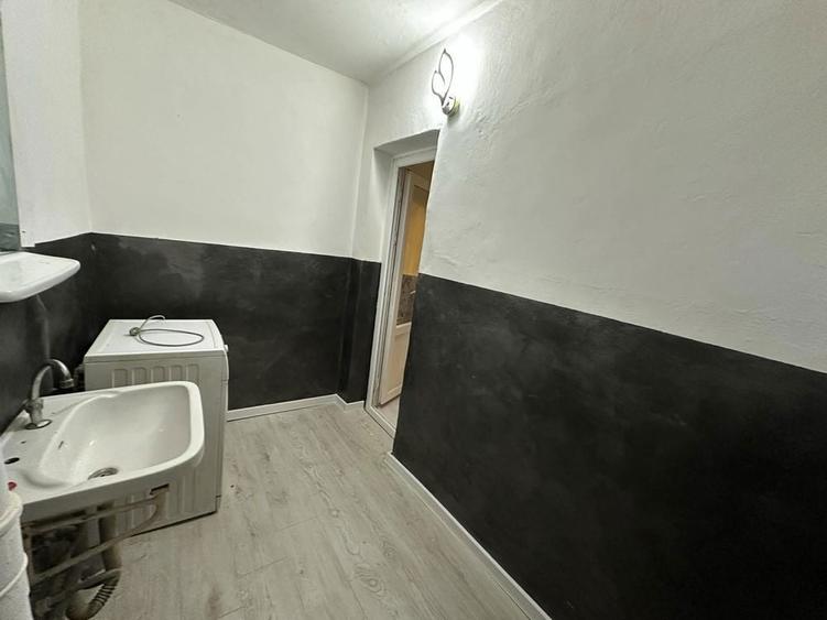Apartament 3 camere decomandat micro 18 75.5mp etaj 11/11 - 3