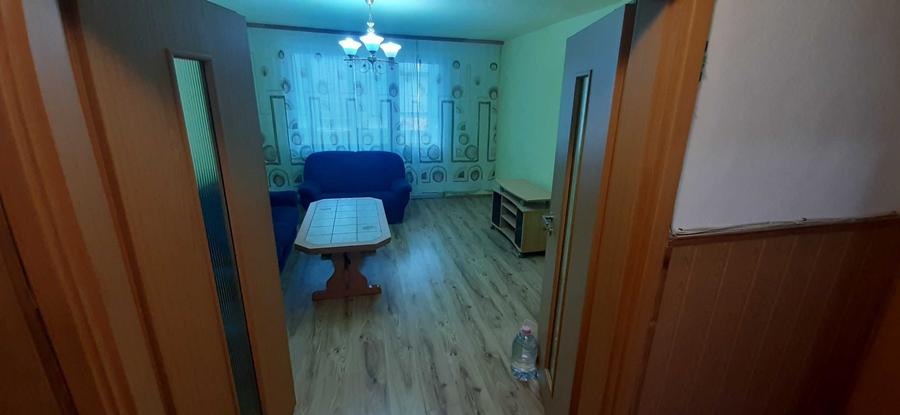 Apartament cu 3 camere decomandat în Kogălniceanu