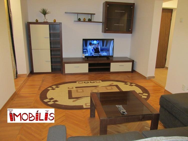 470€, Metrou Titan, Potcoava etaj 1, modern mobilat si utilat - 1