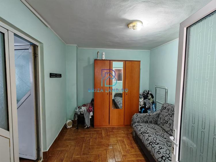 Soseaua Chitilei, zona Marmurei, casa P+E, suprafata 110mp, 4 camere teren 192mp - 6