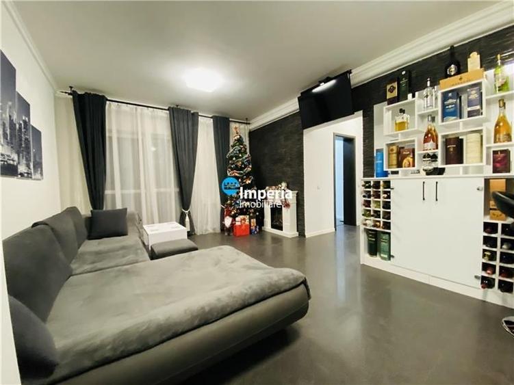 Apartament 3 cam, decomandat, de vanzare in zona Copou - Parc Copou - 1