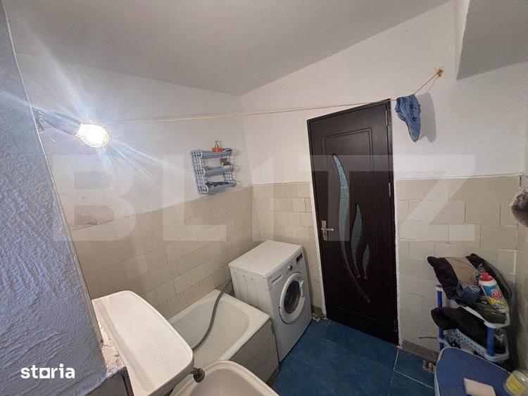 Apartament cu 2 camere decomandat în Craiovița Nouă