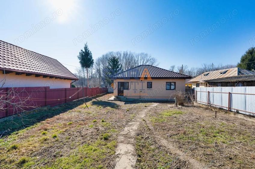 Casa noua - 2800 mp teren - 15