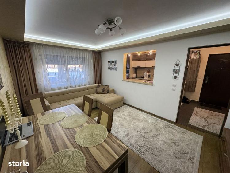 Apartament 3 camere de inchiriat Micro 17, Str. Vasile Lupu - 8