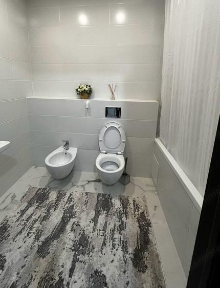 Apartament cu 3 camere decomandat în Odobescu