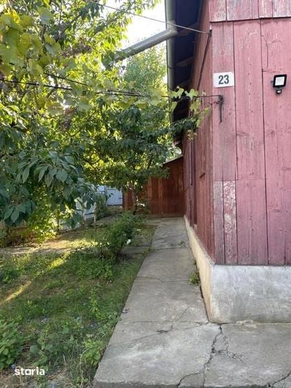 casa + curte de vanzare - 5