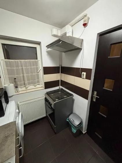 Garsoniera spatioasa 34 mp Bartolomeu - 4