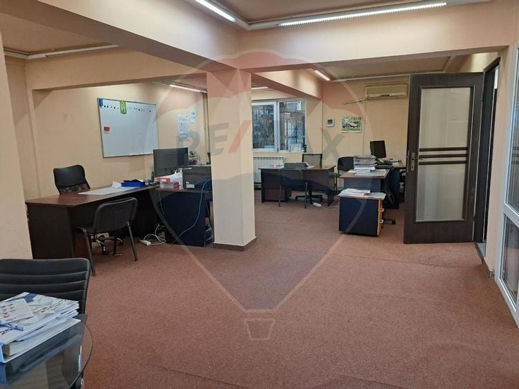 Inchiriere hala 850 mp birour 350 mp curte 2400 mp Pod Otopeni Centura - 12