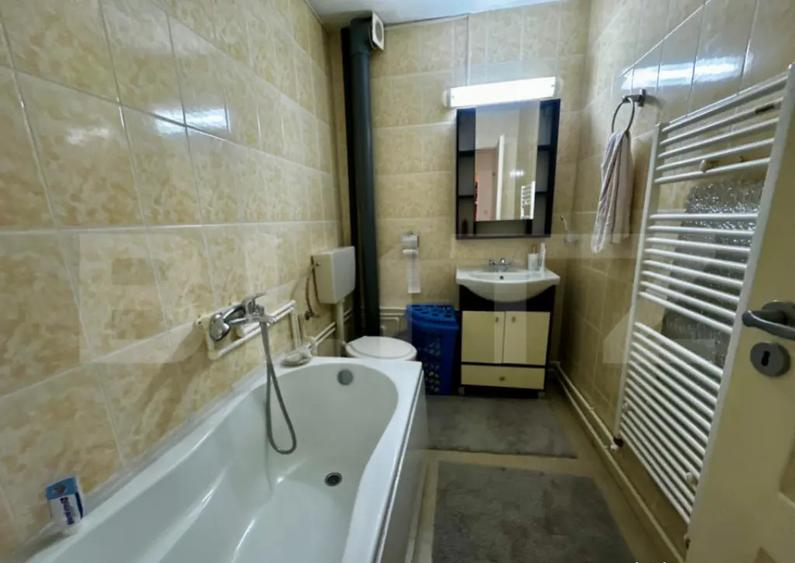 Apartament 3 camere, 73 mp, terasa de 66 mp, zona Cetate - 13