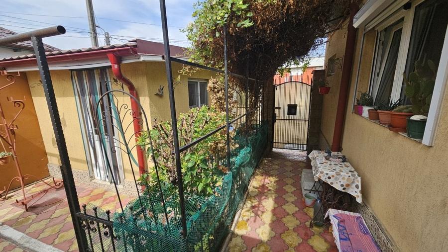 Casa 4 camere - zona Trocadero - termen lung - 20