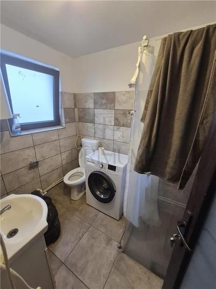 Hala / Spațiu de depozitare - cu birou și dormitor ? curte generoas - 5